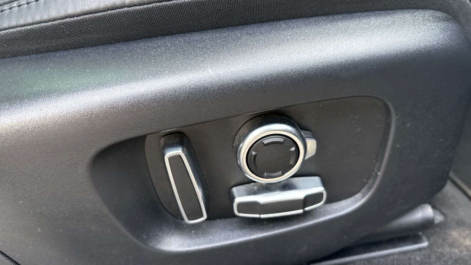 Used Land Rover Range Rover Evoque 2023 for sale - 76955209: Photo 33