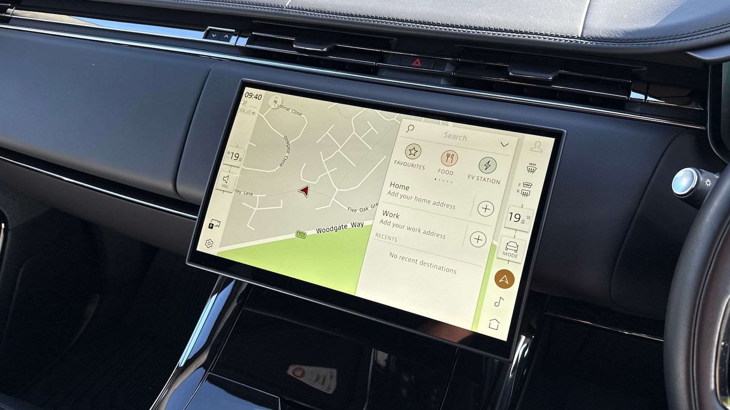 Used Land Rover Range Rover Sport 2024 for sale - 76460677: Photo 11