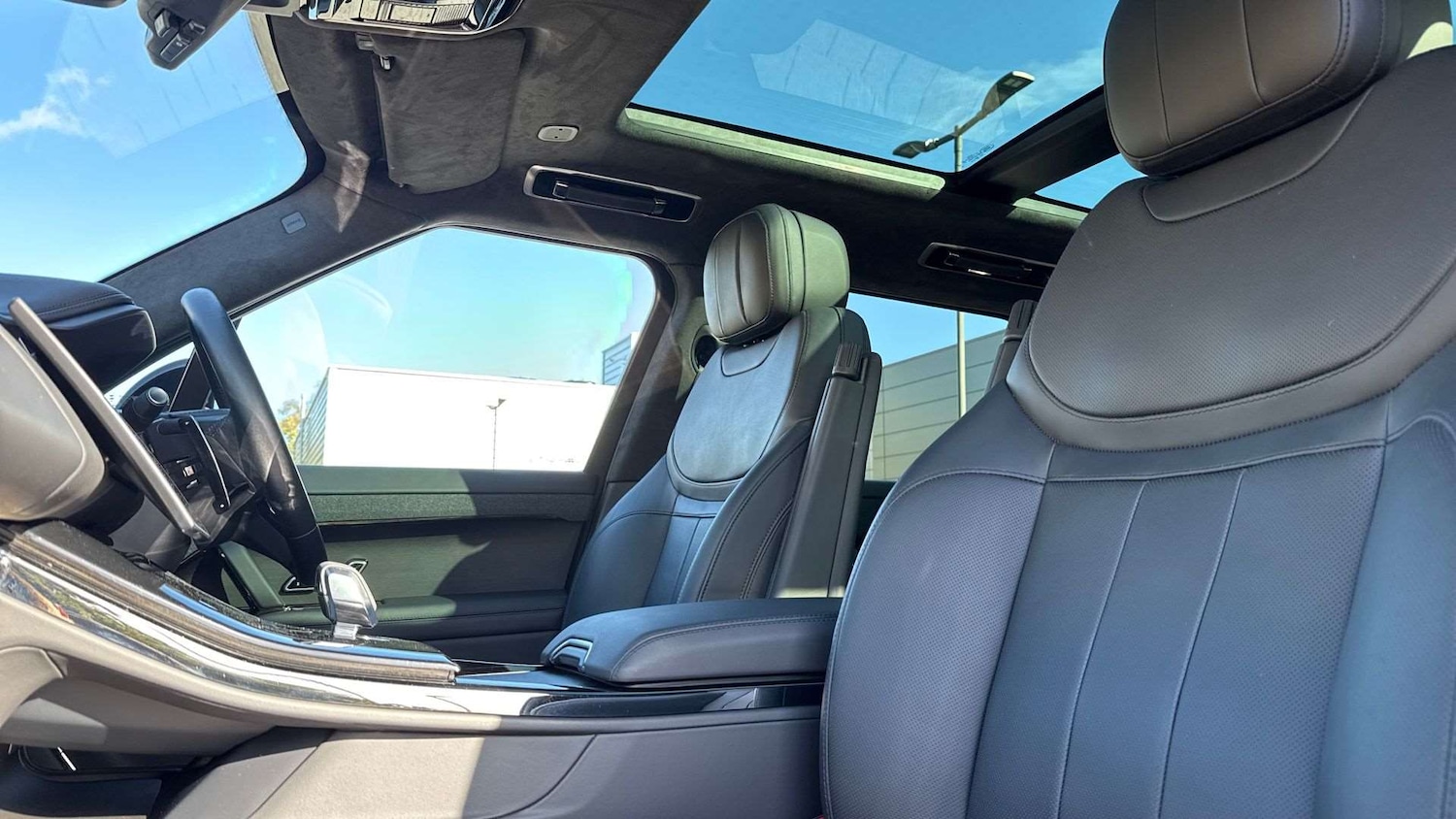 Used Land Rover Range Rover Sport 2024 for sale - 76460677: Photo 21