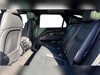 Used Land Rover Range Rover Sport 2024 for sale - 76460677: Photo