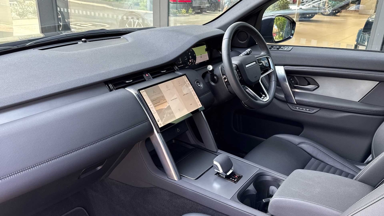 Used Land Rover Discovery Sport 2025 for sale - 76460163: Photo 23