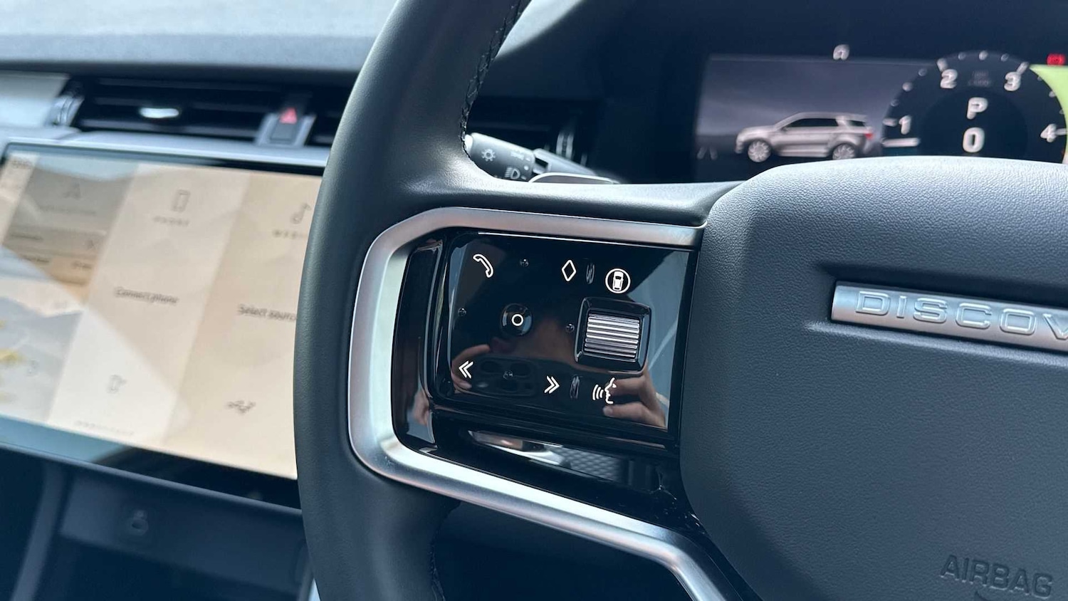 Used Land Rover Discovery Sport 2025 for sale - 76460163: Photo 27