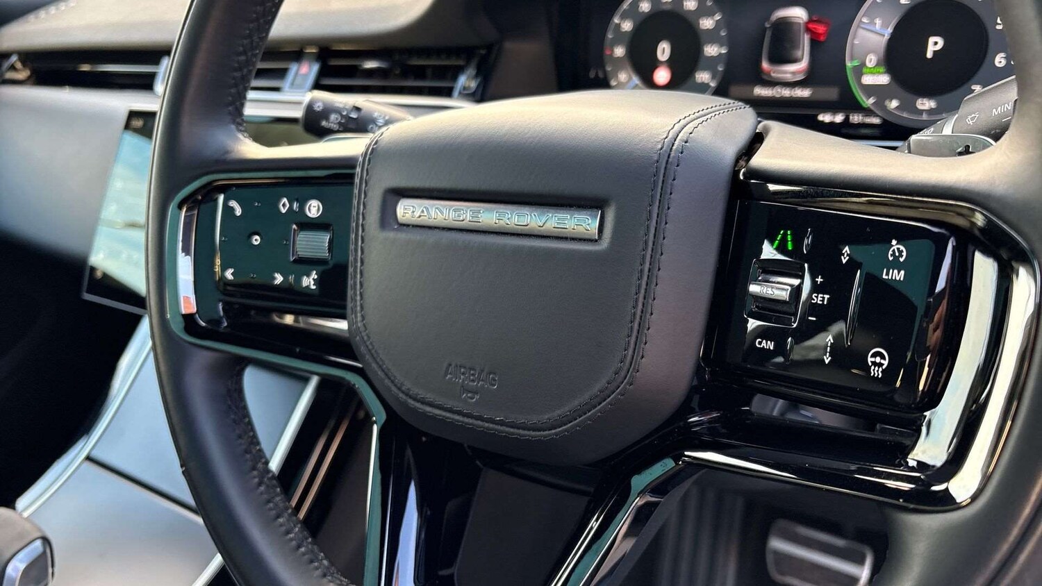 Used Land Rover Range Rover Evoque 2023 for sale - 76955156: Photo 35