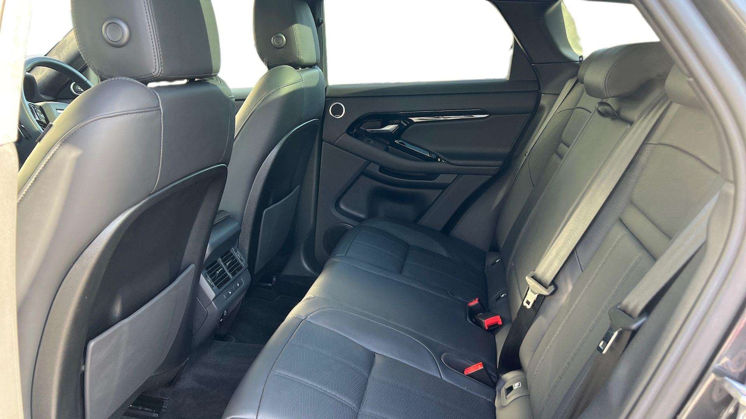 Used Land Rover Range Rover Evoque 2024 for sale - 78173818: Photo 4