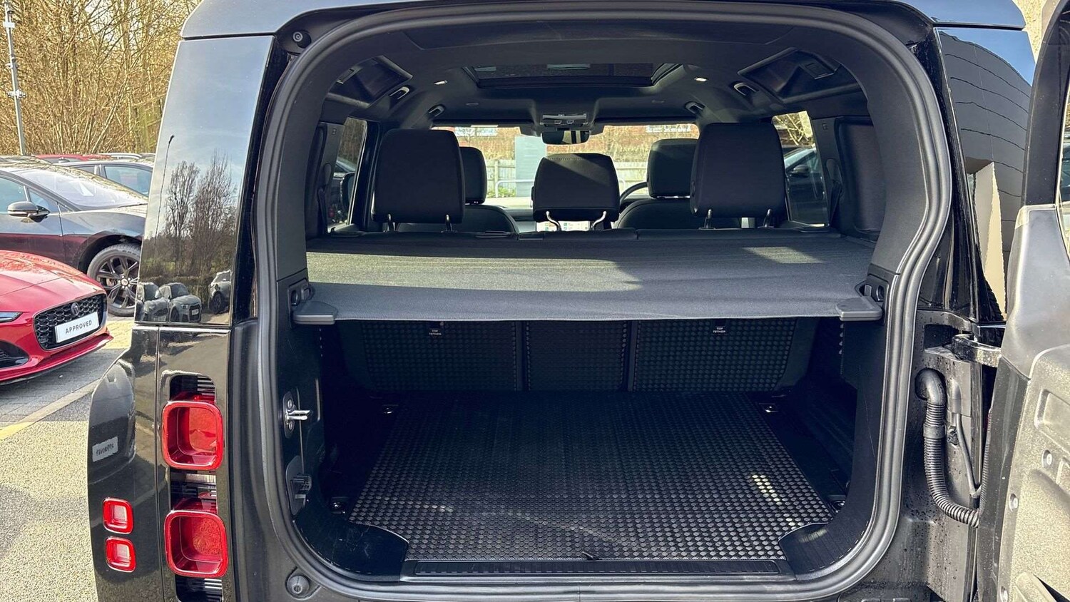 Used Land Rover Defender 2025 for sale - 77526908: Photo 10