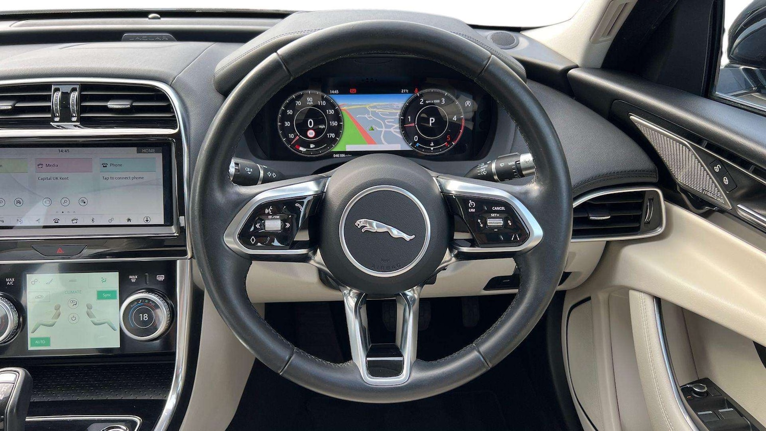 Used Jaguar XE 2019 for sale - 76459998: Photo 15