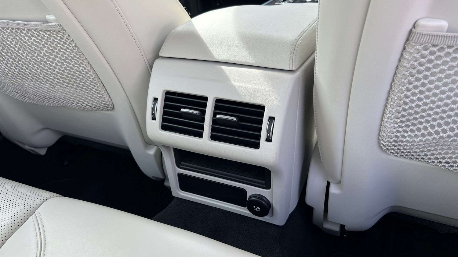 Used Jaguar XE 2019 for sale - 76459998: Photo 18