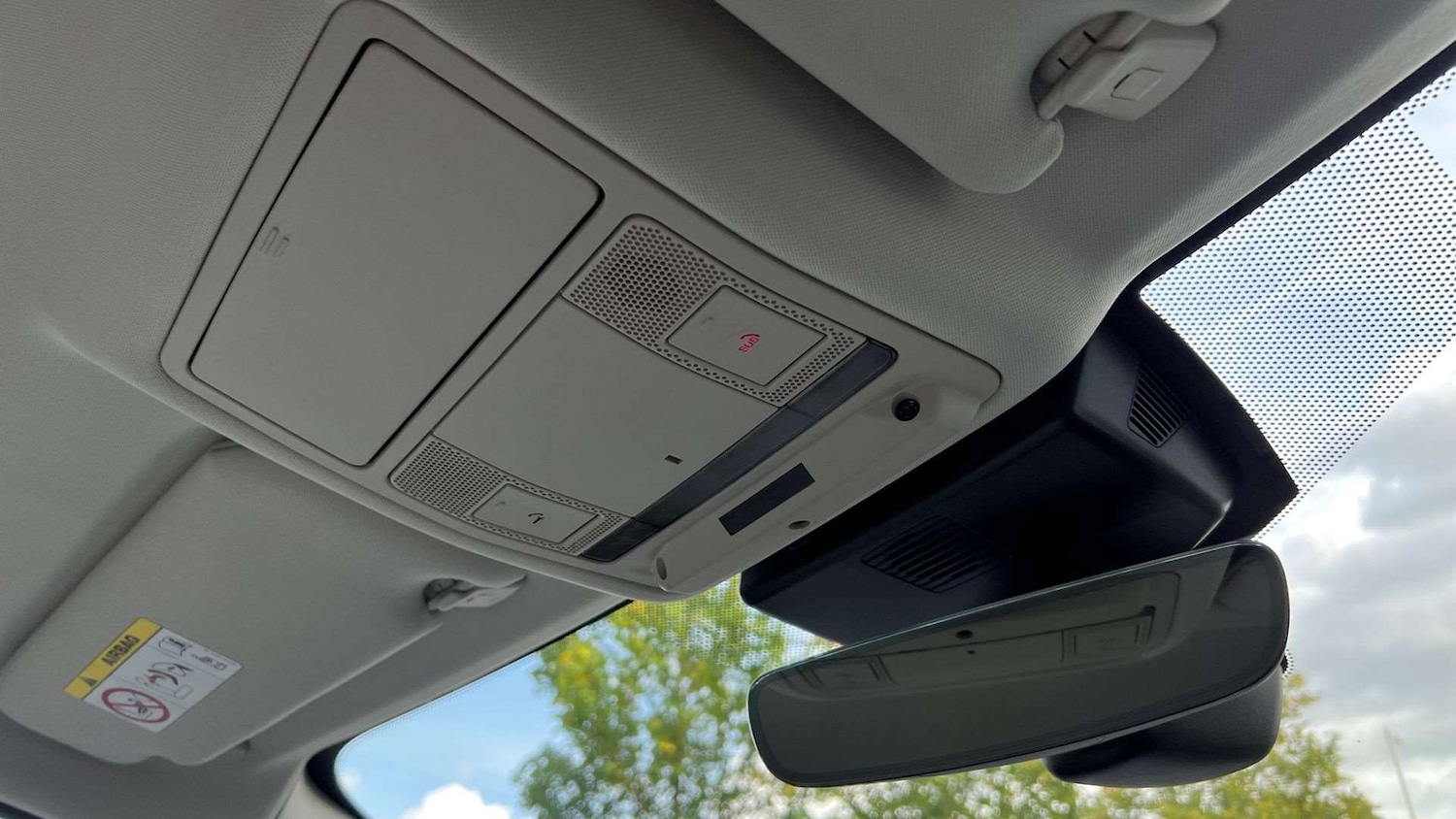 Used Jaguar XE 2019 for sale - 76459998: Photo 32