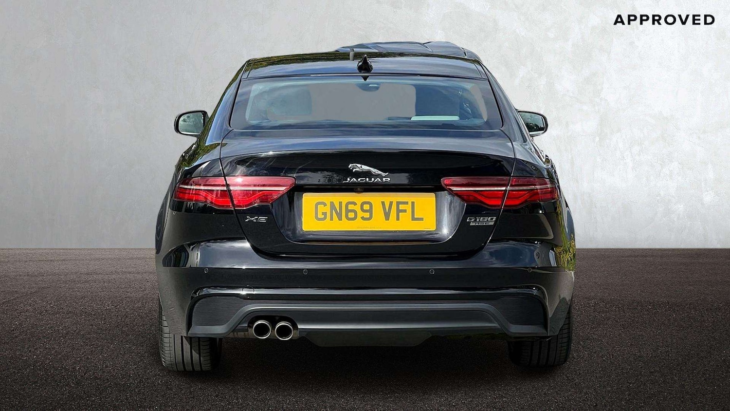 Used Jaguar XE 2019 for sale - 76459998: Photo 6