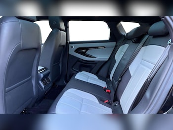 Used Land Rover Range Rover Evoque 2025 for sale - 79455774: Photo