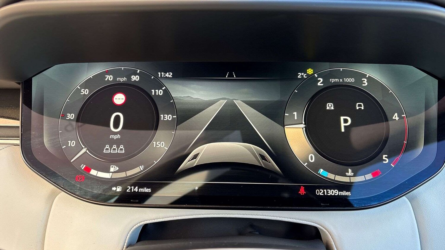 Used Land Rover Range Rover Sport 2024 for sale - 76661844: Photo 16