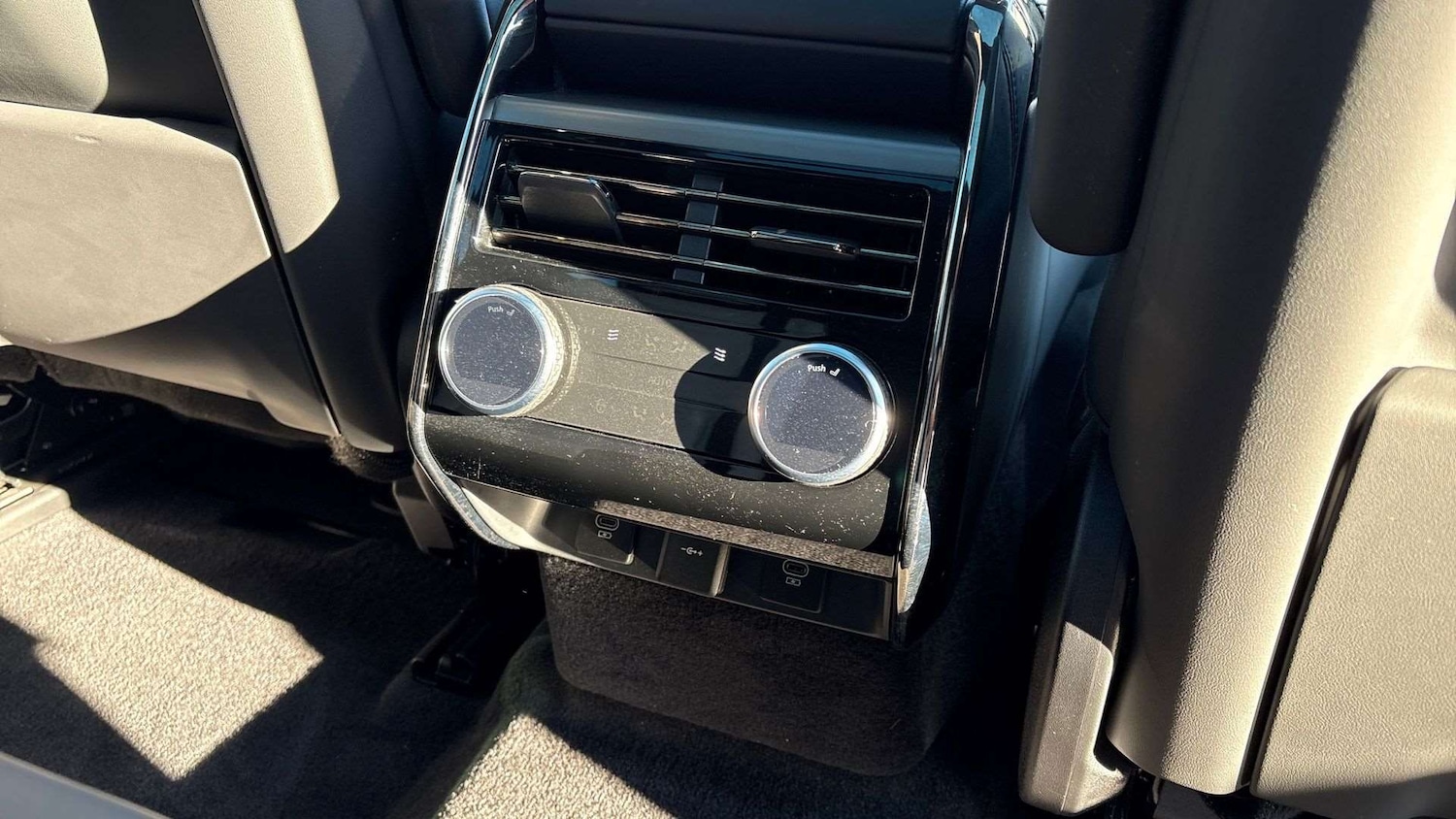 Used Land Rover Range Rover Sport 2024 for sale - 76661844: Photo 18