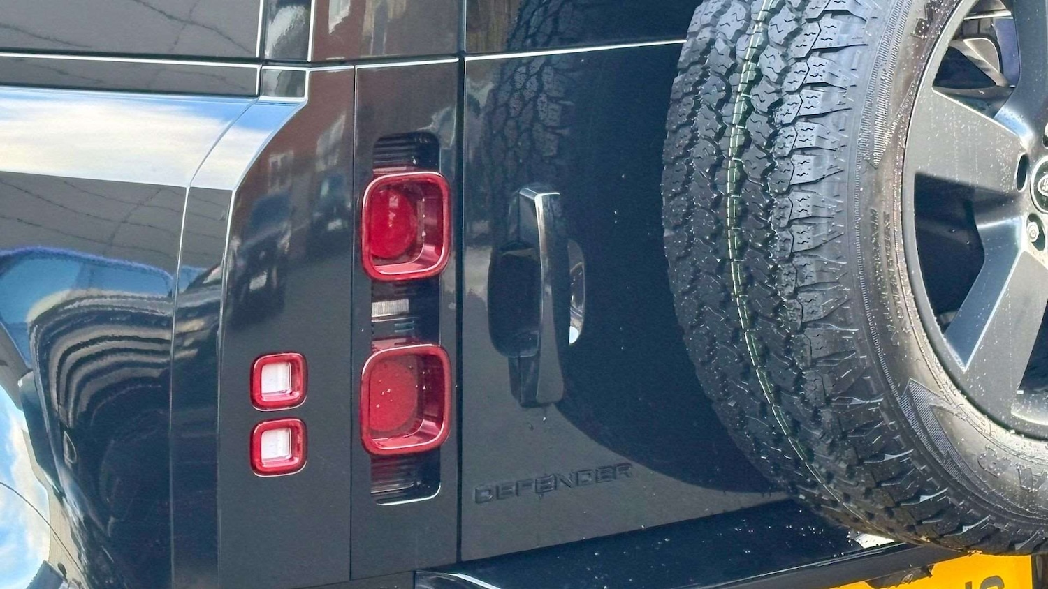 Used Land Rover Defender 90 2024 for sale - 77093458: Photo 19