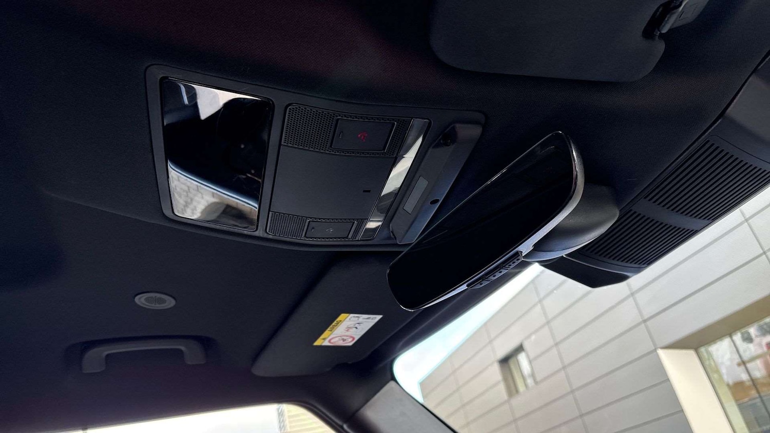 Used Land Rover Defender 90 2024 for sale - 77093458: Photo 23