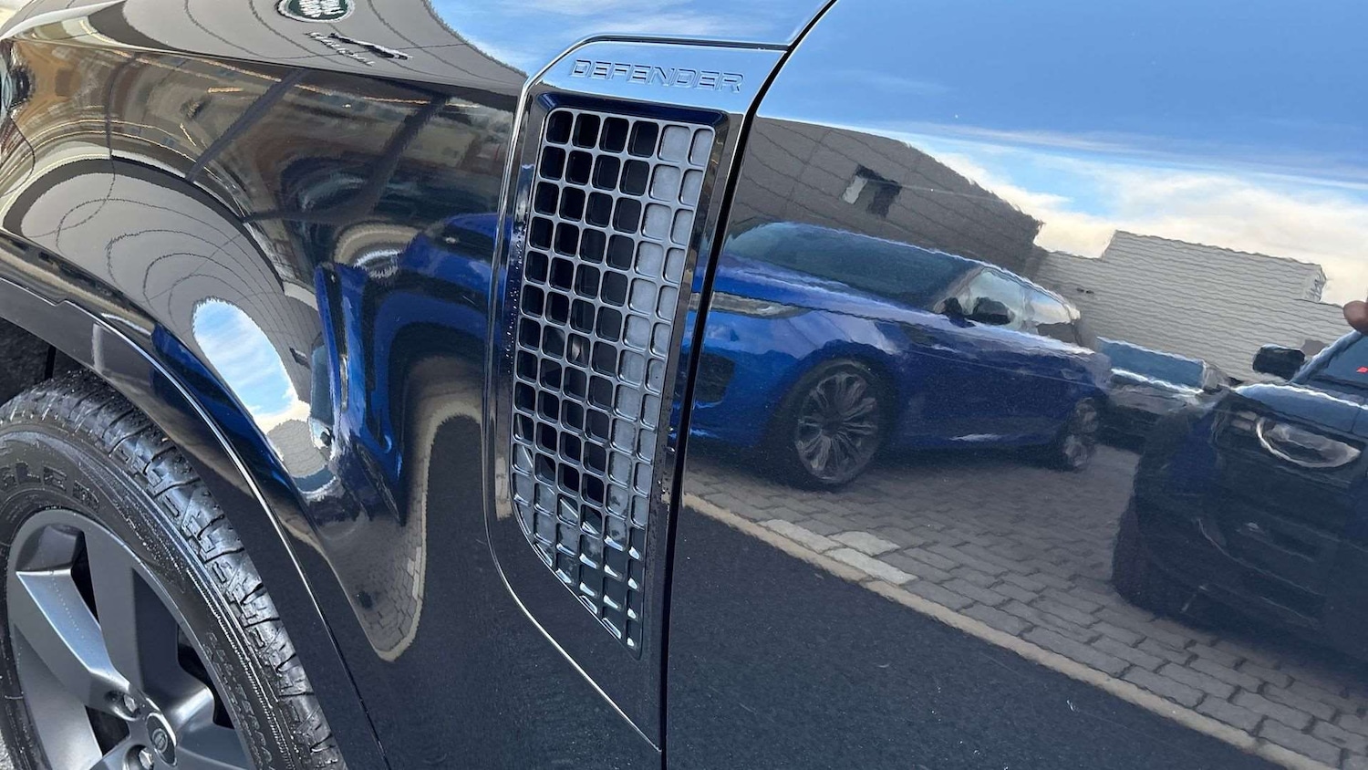 Used Land Rover Defender 90 2024 for sale - 77093458: Photo 28