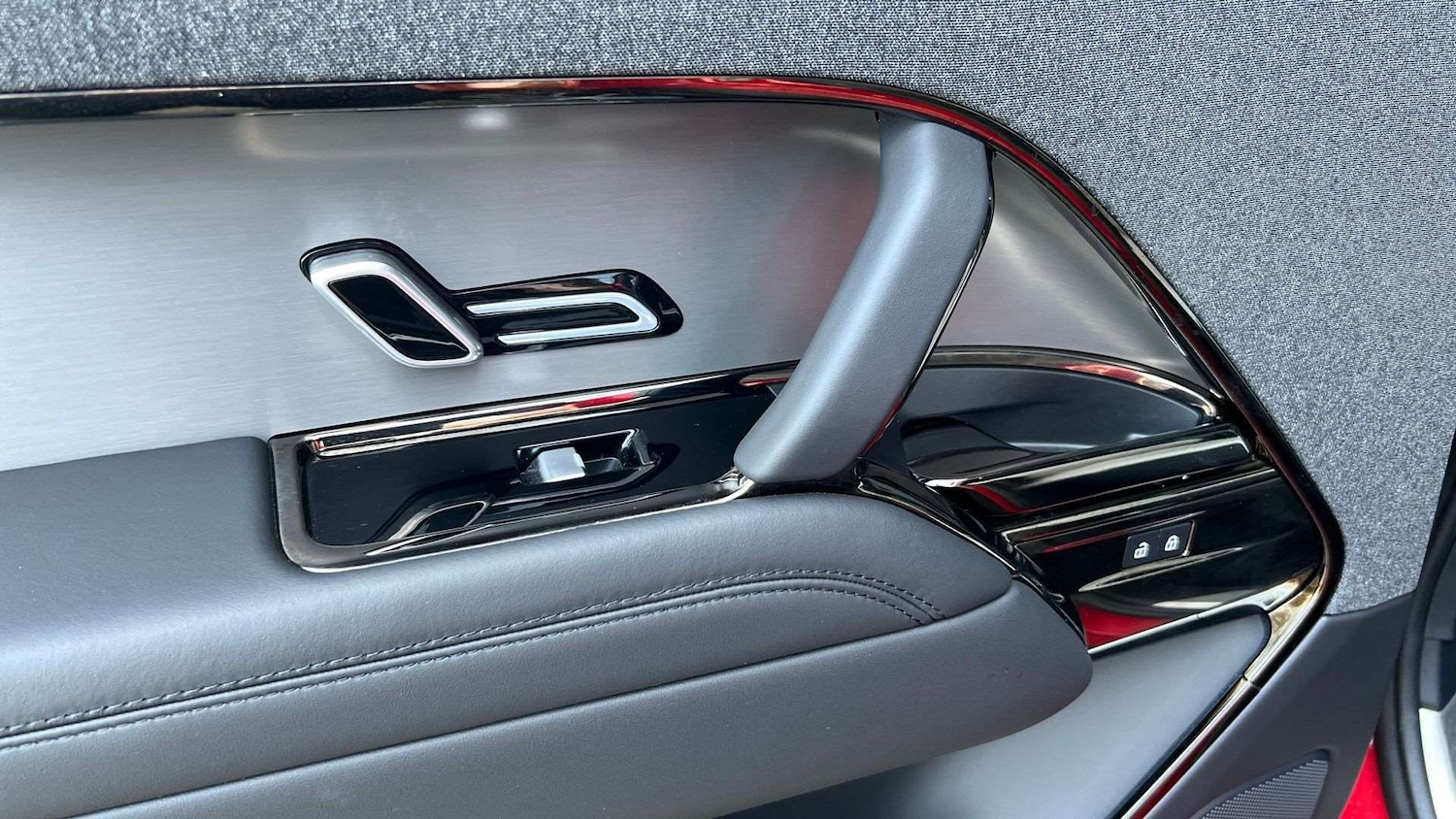 Used Land Rover Range Rover Sport 2024 for sale - 76587673: Photo 30