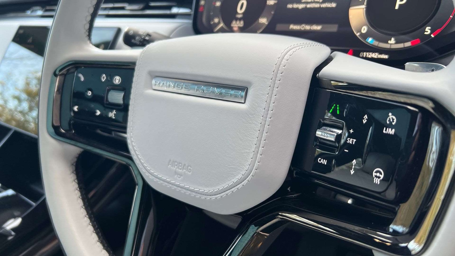 Used Land Rover Range Rover Sport 2024 for sale - 76587673: Photo 34