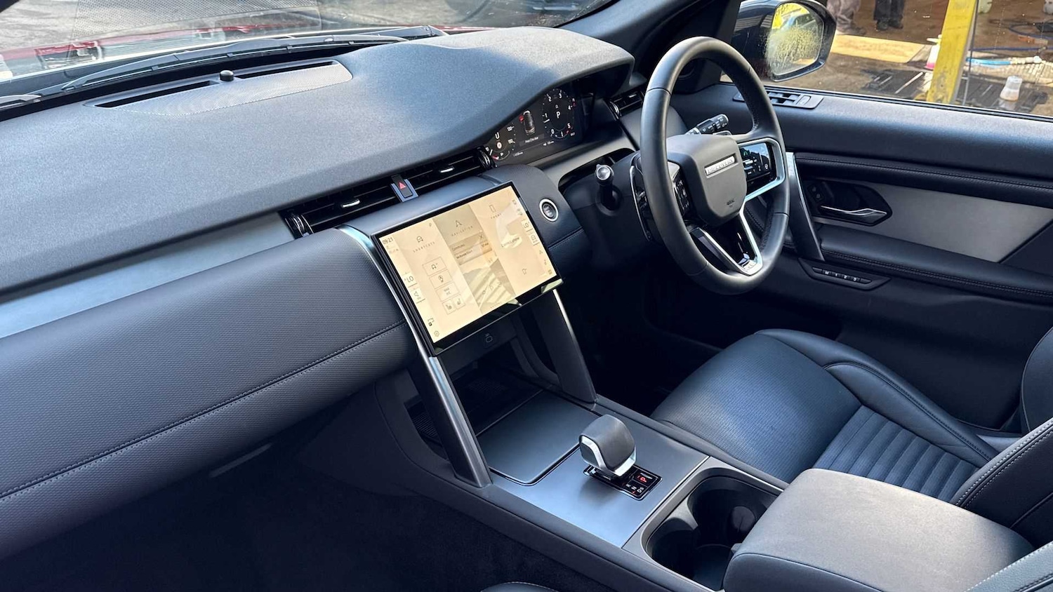 Used Land Rover Discovery Sport 2025 for sale - 77429055: Photo 23