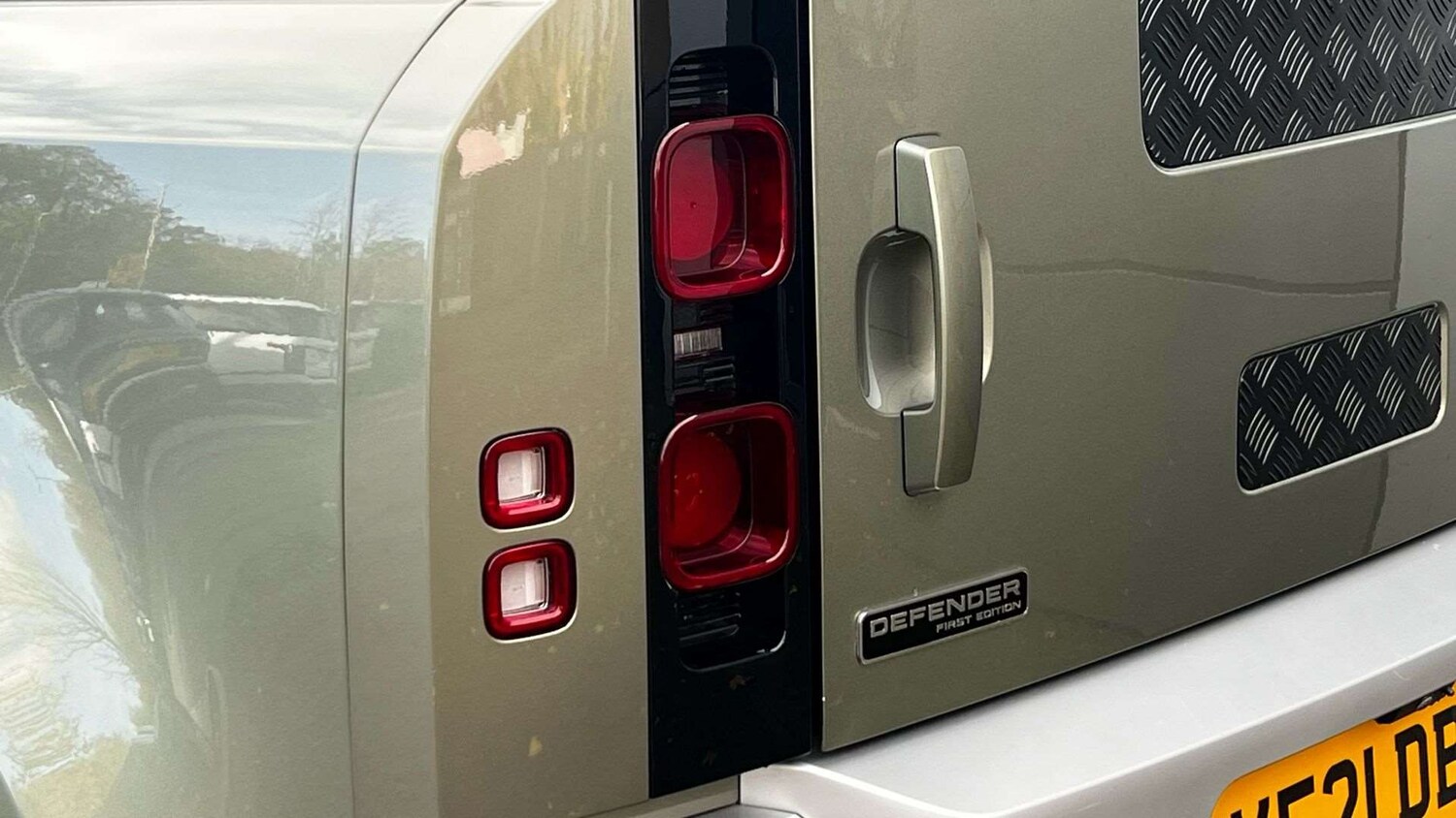 Used Land Rover Defender 2021 for sale - 77500351: Photo 19