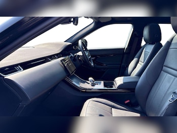 Used Land Rover Range Rover Evoque 2023 for sale - 78967544: Photo