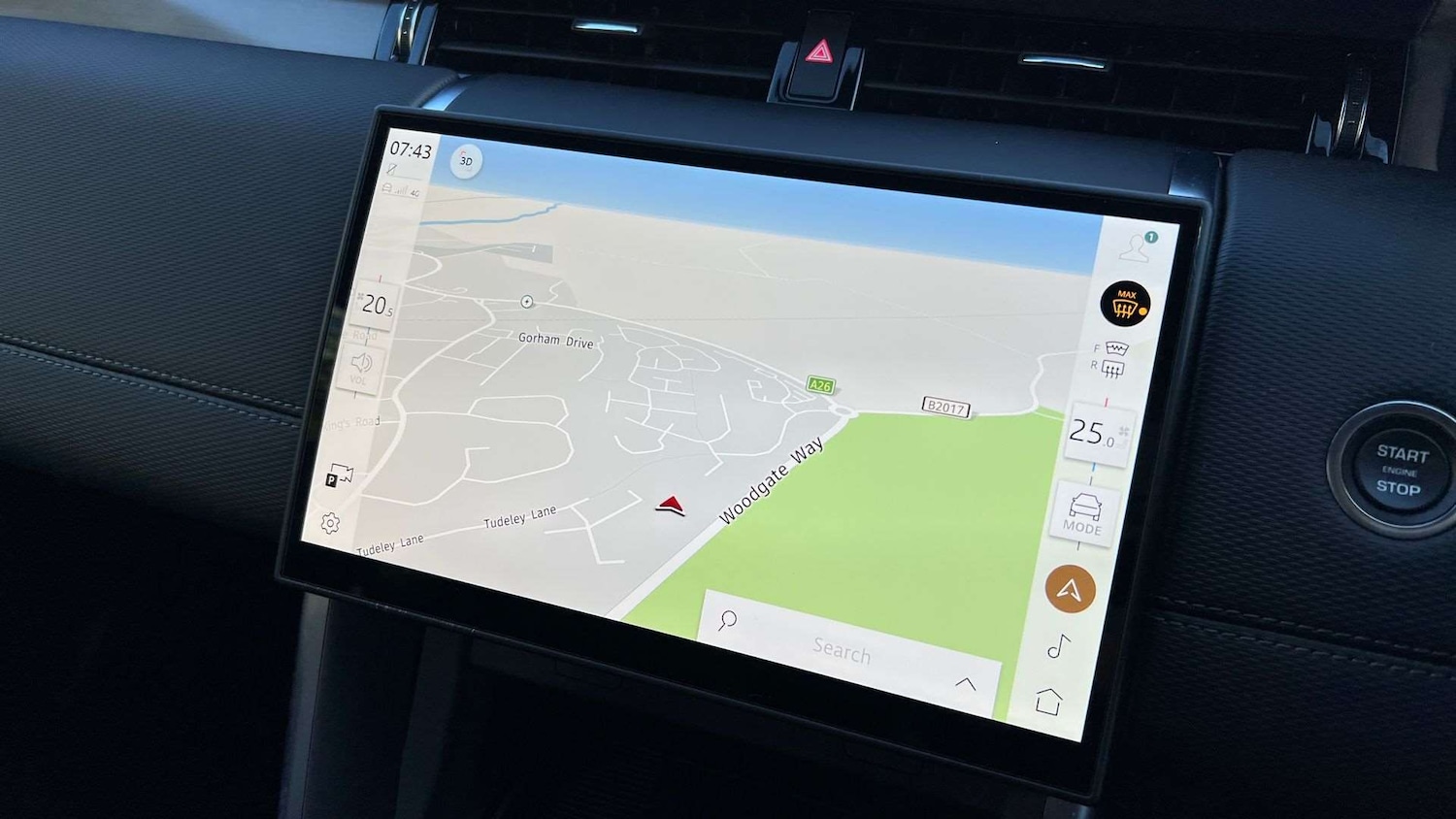 Used Land Rover Discovery Sport 2025 for sale - 78037388: Photo 11