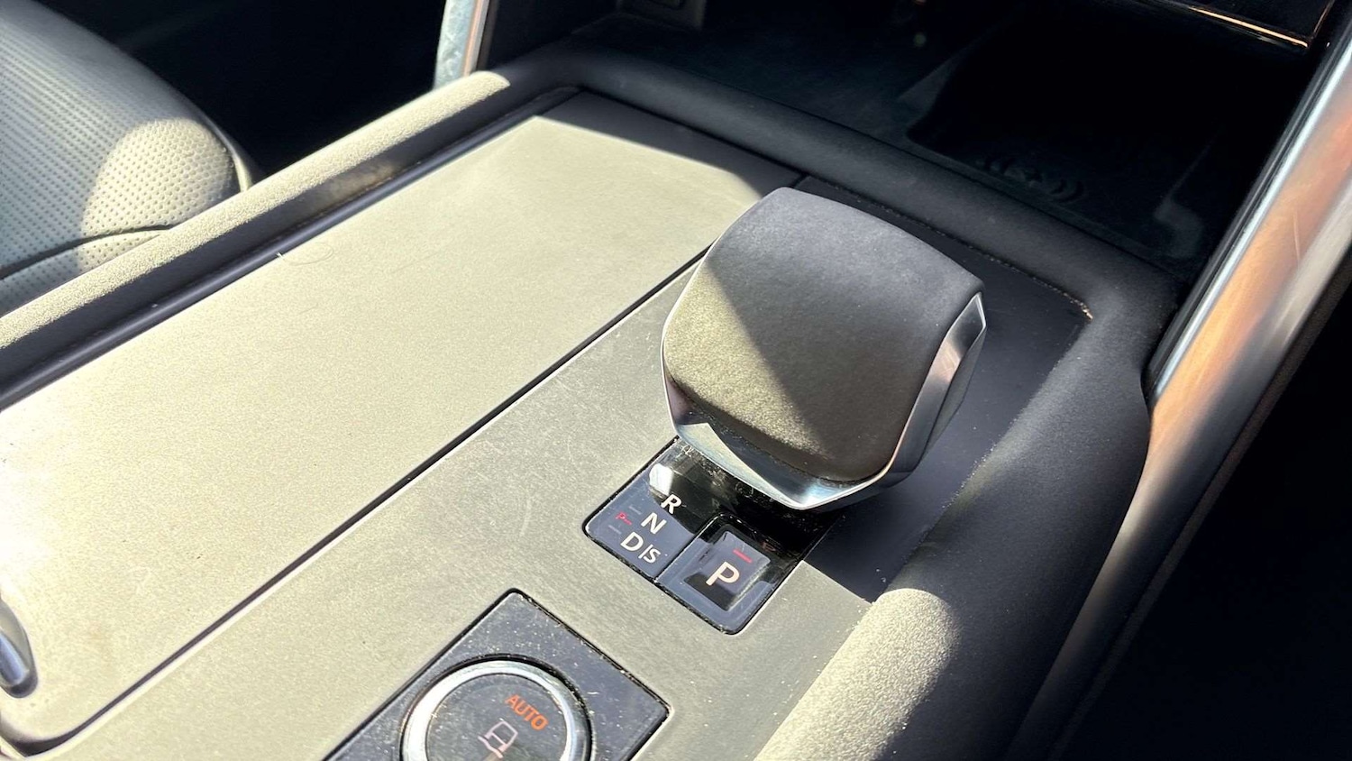 Used Land Rover Discovery 2023 for sale - 77443532: Photo 13