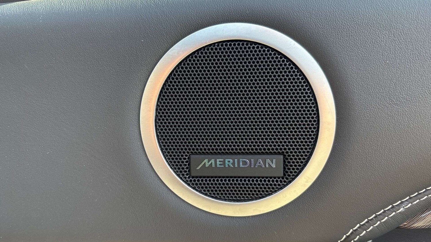 Used Land Rover Discovery 2023 for sale - 77443532: Photo 24