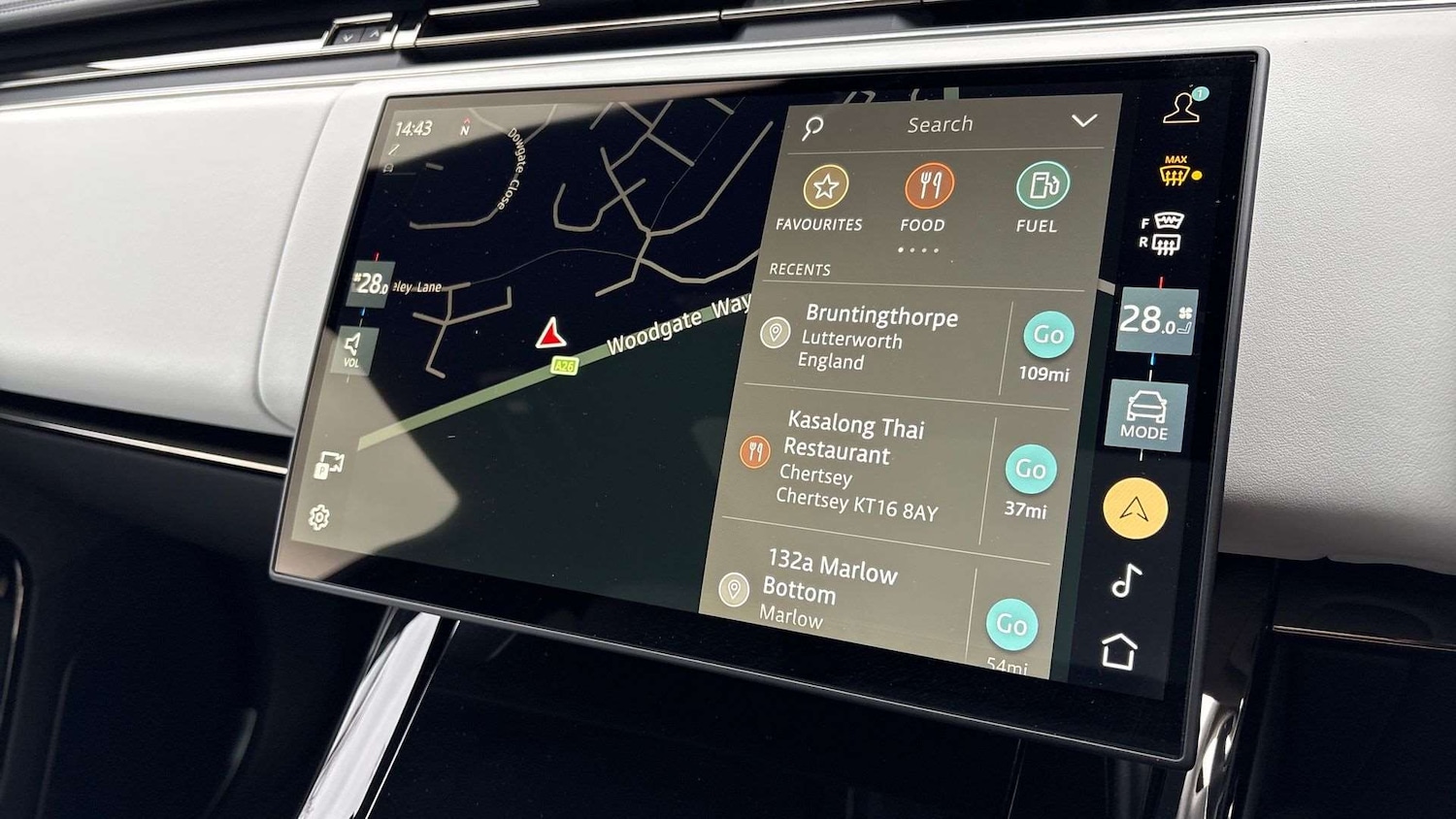 Used Land Rover Range Rover Sport 2024 for sale - 77527024: Photo 11