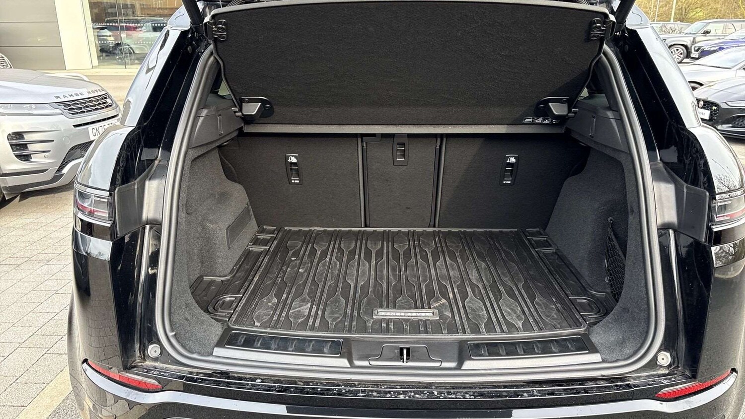 Used Land Rover Range Rover Evoque 2025 for sale - 77526945: Photo 10