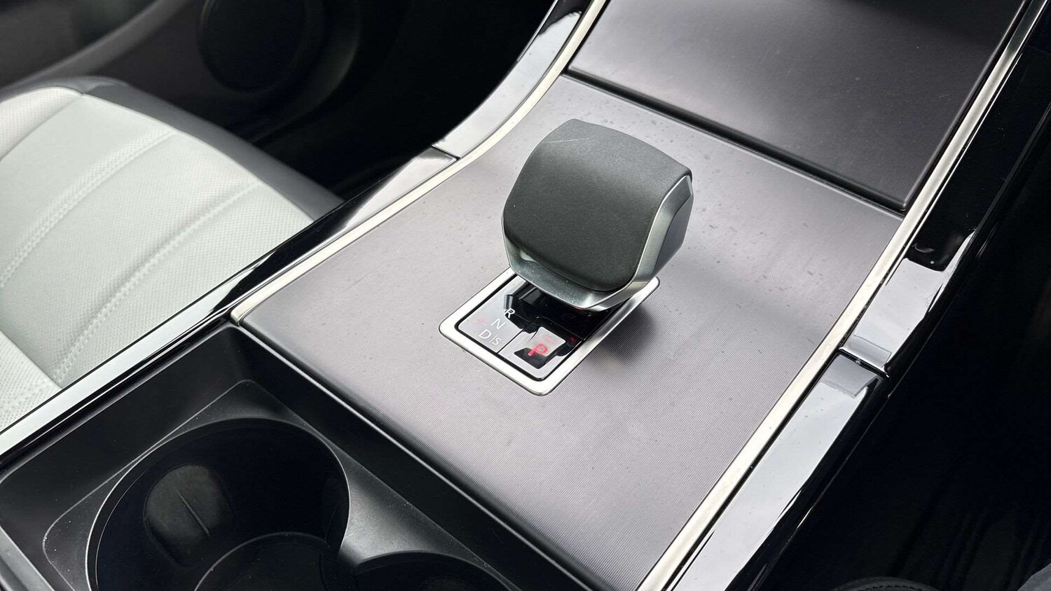 Used Land Rover Range Rover Evoque 2025 for sale - 77526945: Photo 13