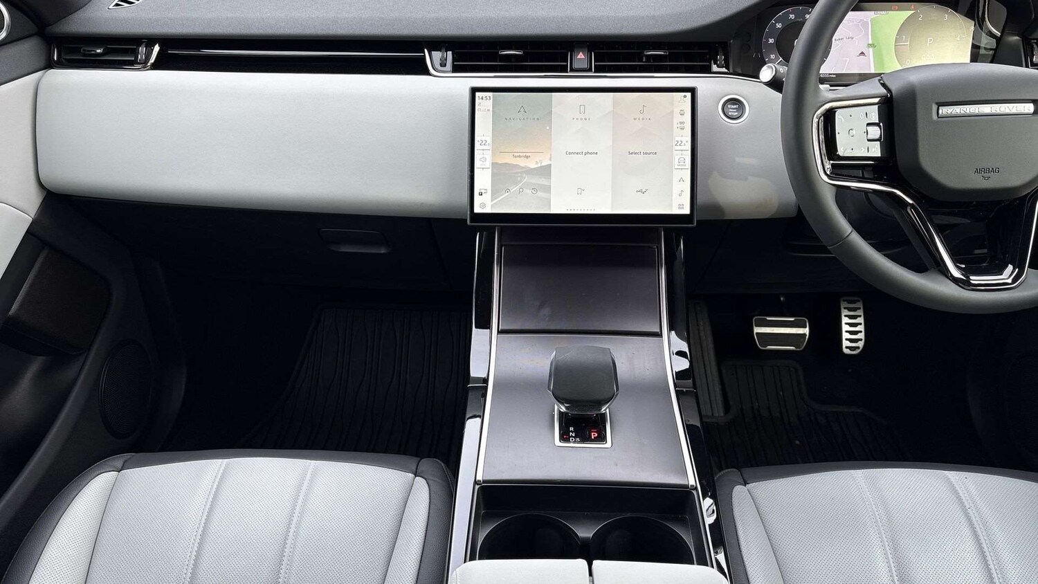 Used Land Rover Range Rover Evoque 2025 for sale - 77526945: Photo 14