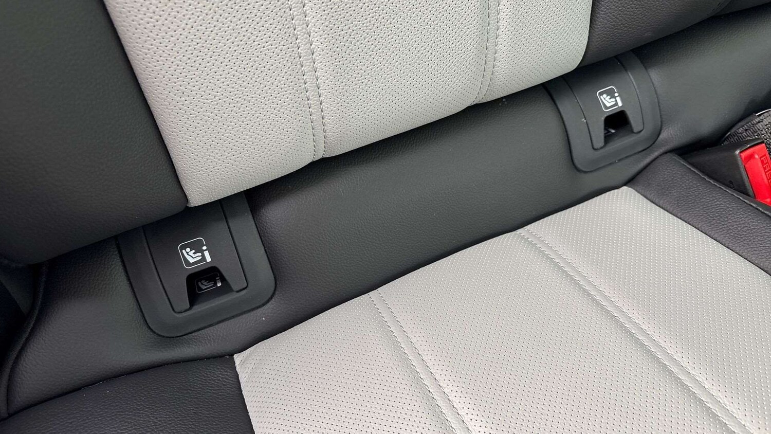 Used Land Rover Range Rover Evoque 2025 for sale - 77526945: Photo 32