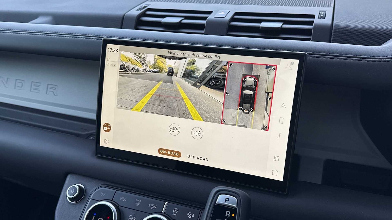 Used Land Rover Defender 2024 for sale - 76460260: Photo 12