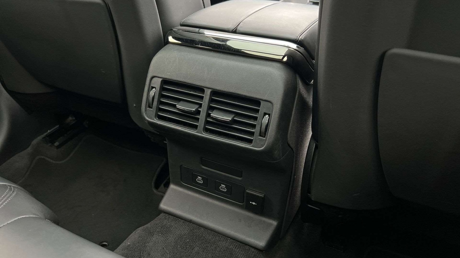 Used Land Rover Range Rover Velar 2024 for sale - 76459874: Photo 18