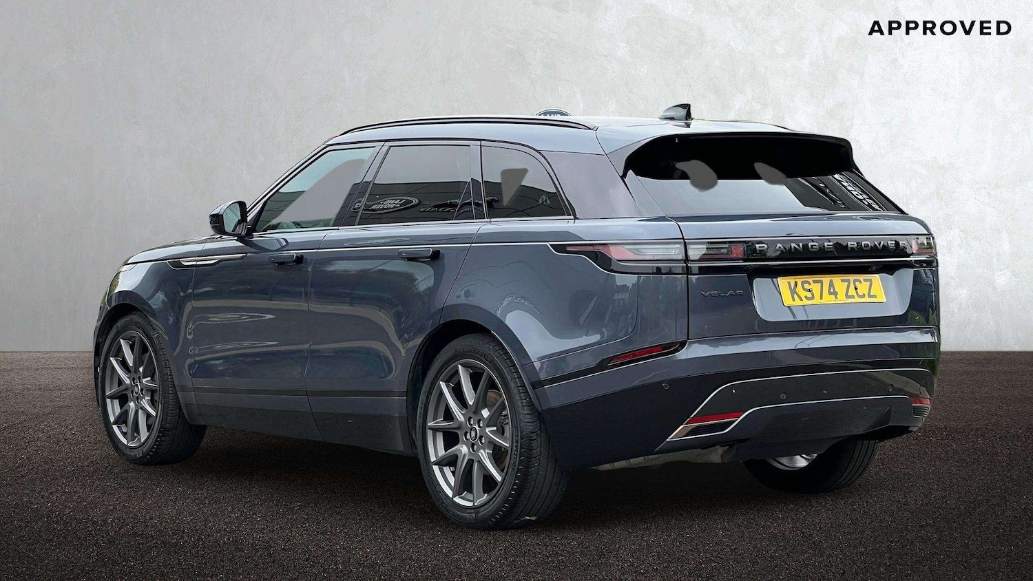 Used Land Rover Range Rover Velar 2024 for sale - 76459874: Photo 2
