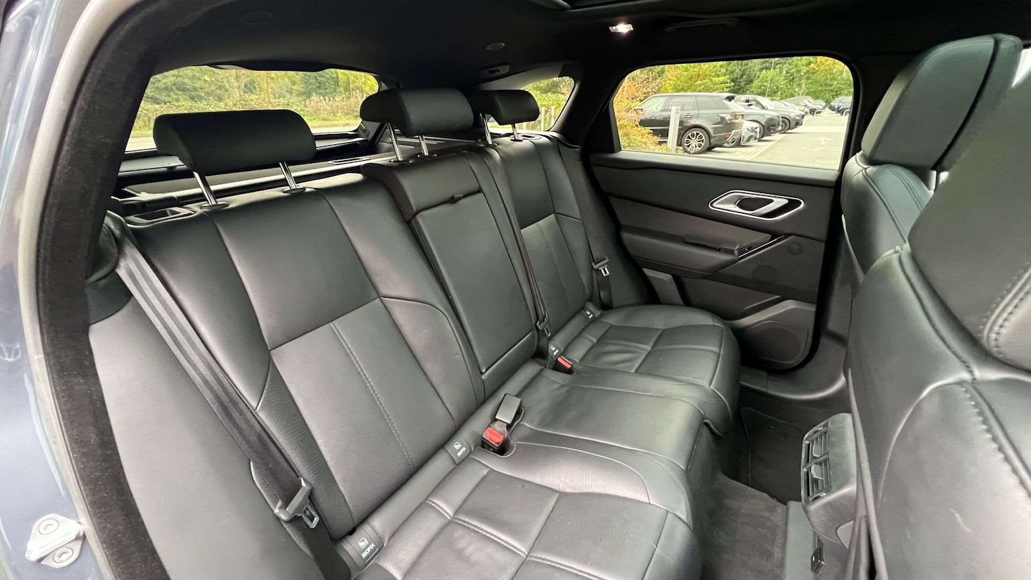 Used Land Rover Range Rover Velar 2024 for sale - 76459874: Photo 30