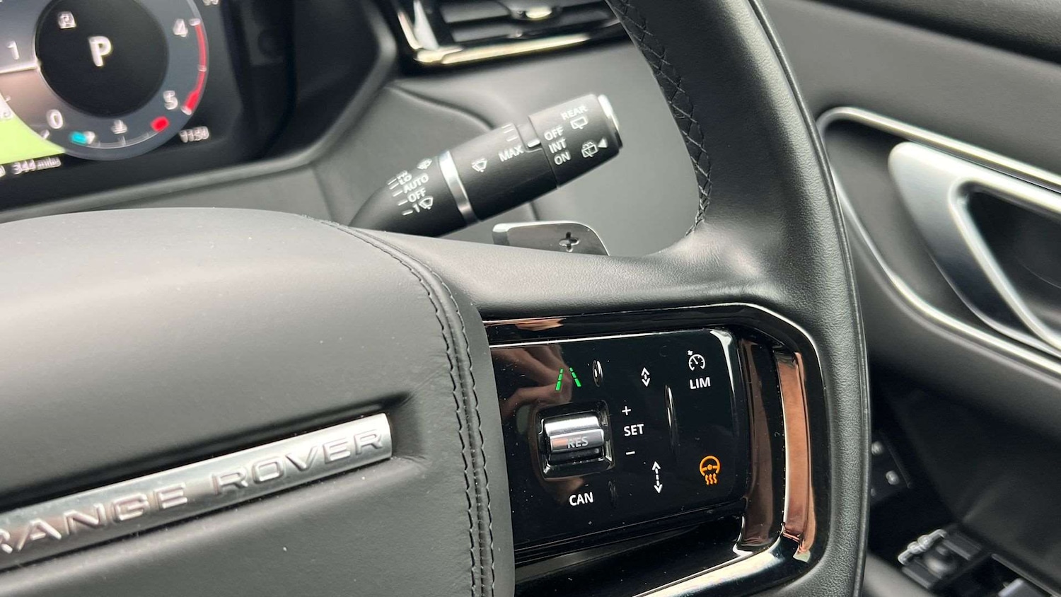 Used Land Rover Range Rover Velar 2024 for sale - 76459874: Photo 35