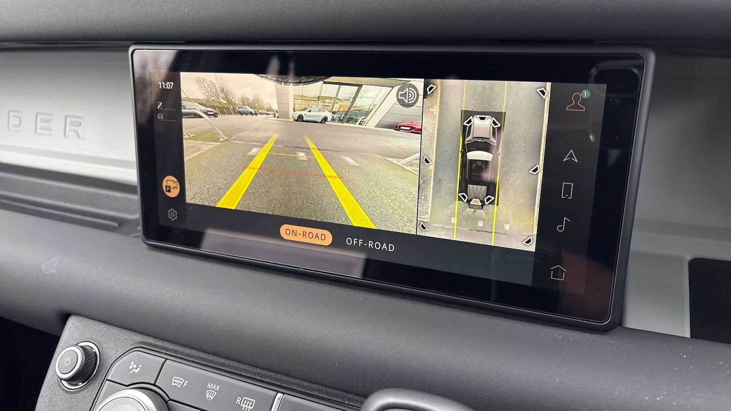 Used Land Rover Defender 2024 for sale - 76587598: Photo 12