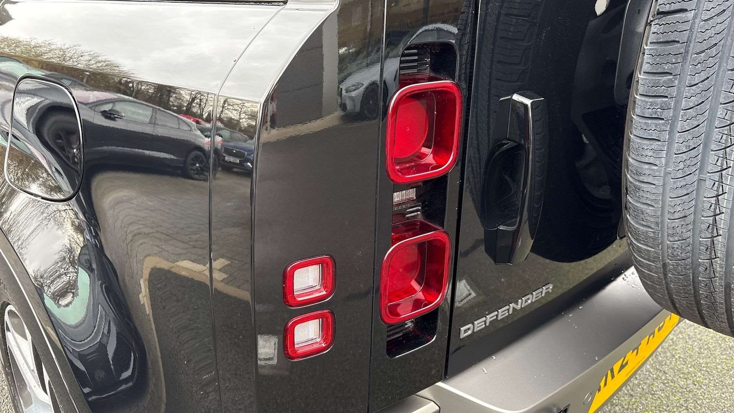 Used Land Rover Defender 2024 for sale - 76587598: Photo 19