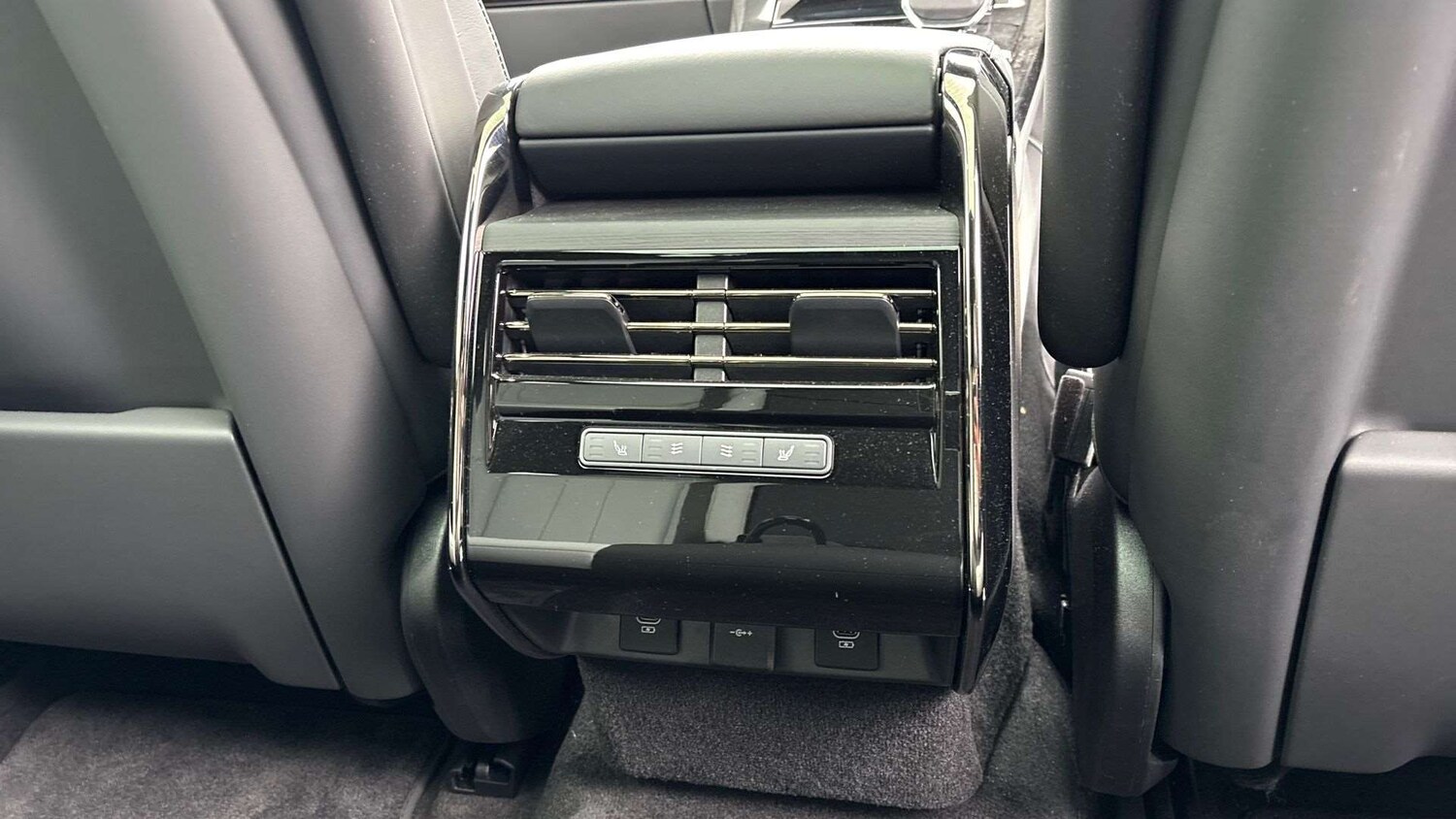 Used Land Rover Range Rover Sport 2025 for sale - 77282071: Photo 18