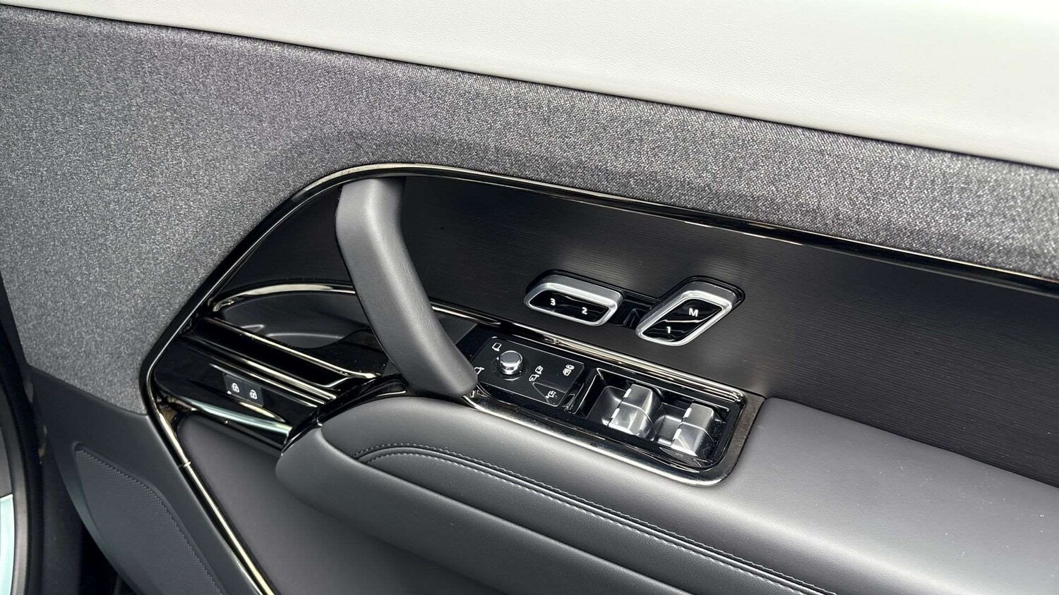 Used Land Rover Range Rover Sport 2025 for sale - 77282071: Photo 25