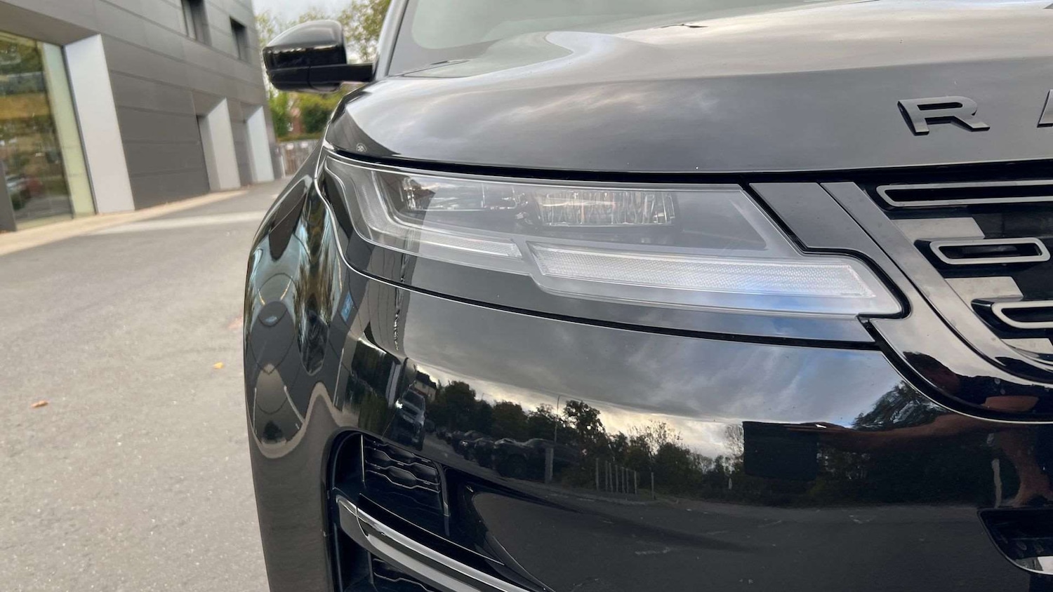 Used Land Rover Range Rover Evoque 2025 for sale - 76460227: Photo 17