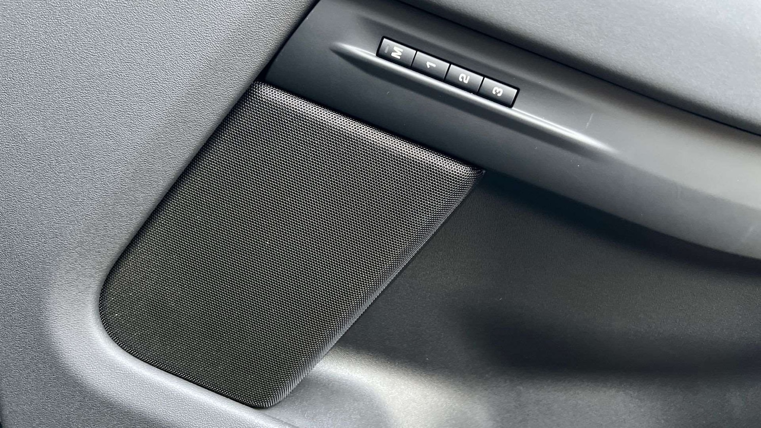 Used Land Rover Range Rover Evoque 2025 for sale - 76460227: Photo 24