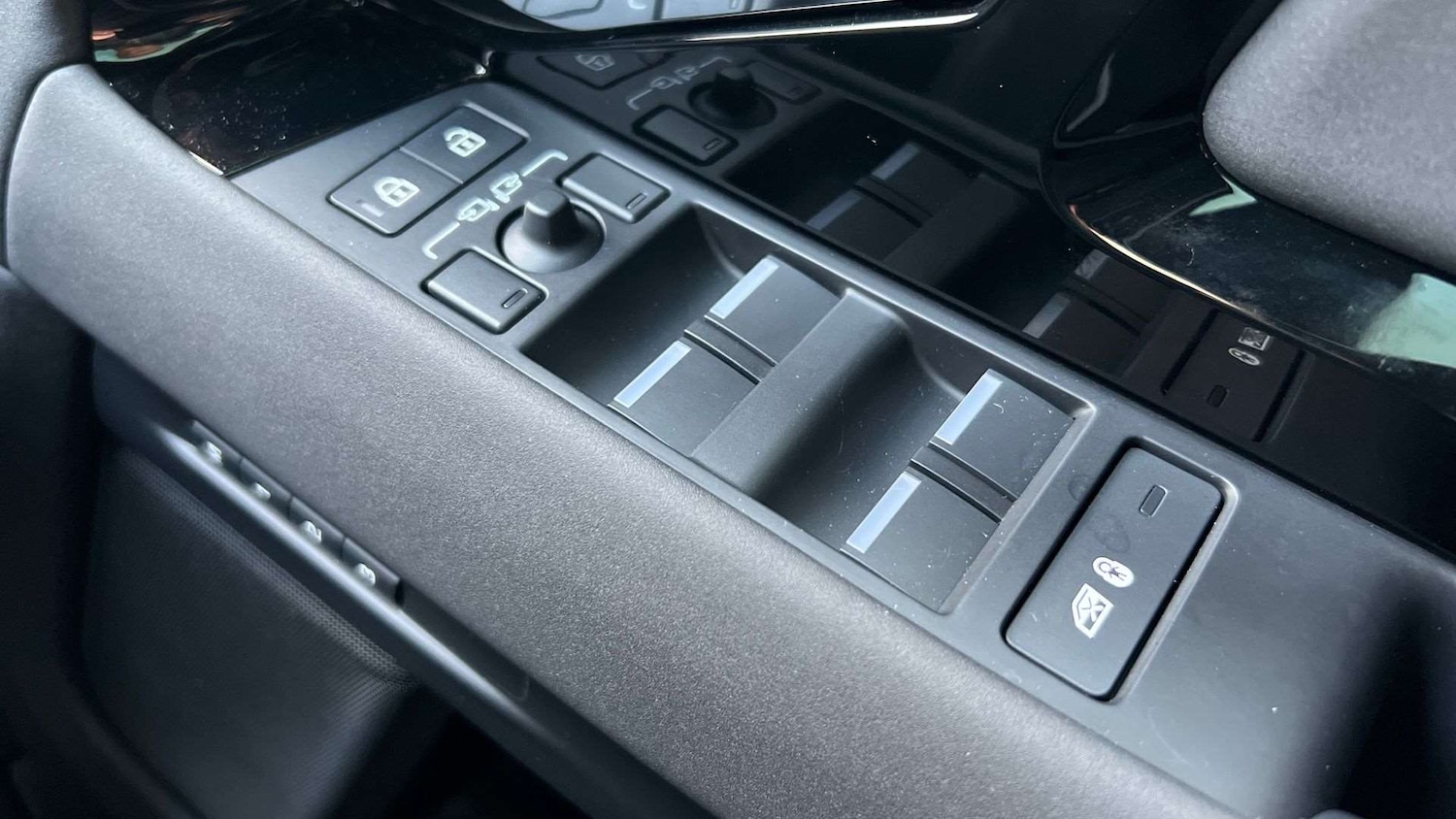 Used Land Rover Range Rover Evoque 2025 for sale - 76460227: Photo 25