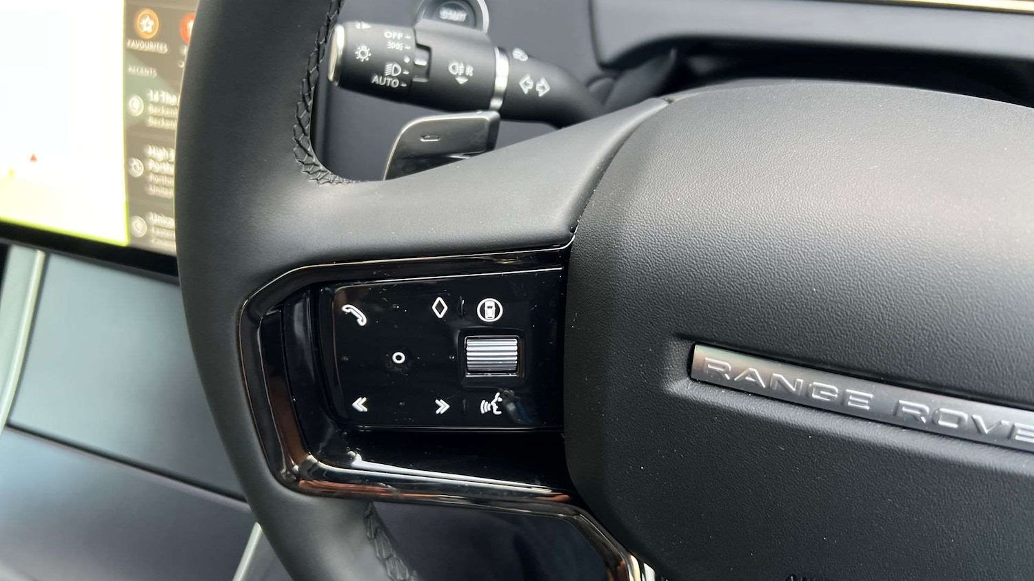 Used Land Rover Range Rover Evoque 2025 for sale - 76460227: Photo 30