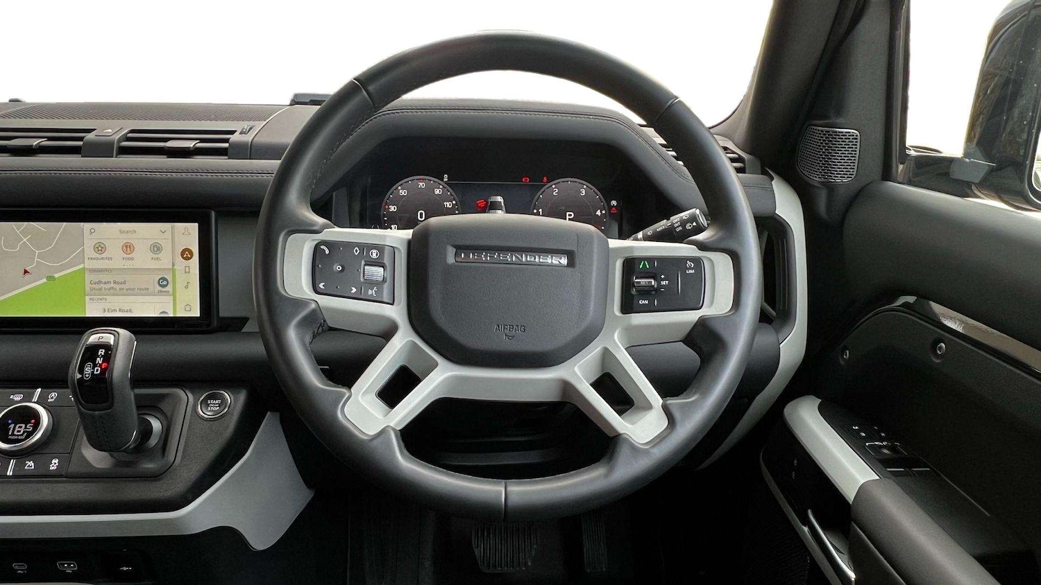 Used Land Rover Defender 2023 for sale - 77123368: Photo 15