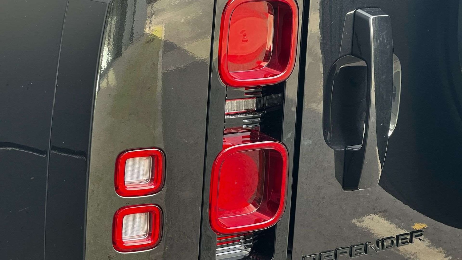 Used Land Rover Defender 2023 for sale - 77123368: Photo 19