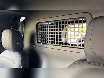 Used Land Rover Defender 2023 for sale - 77123368: Photo