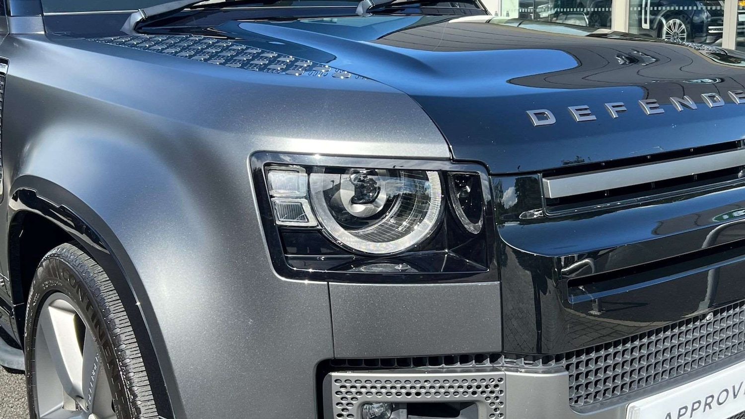 Used Land Rover Defender 2023 for sale - 76460584: Photo 17