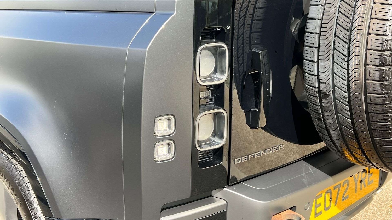 Used Land Rover Defender 2023 for sale - 76460584: Photo 19